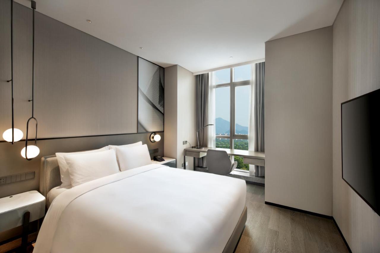 Crowne Plaza Hangzhou Science City By Ihg Bagian luar foto